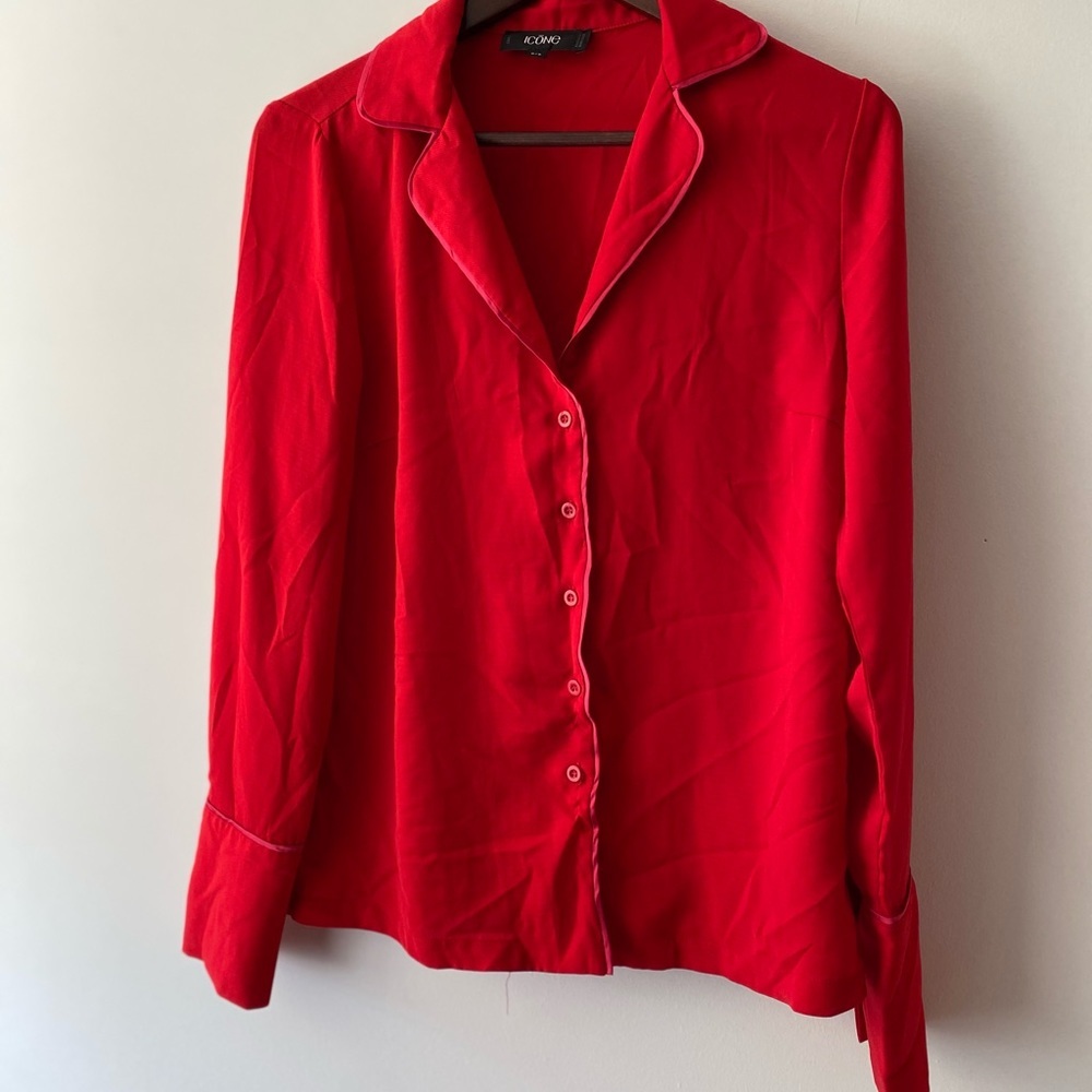 Icone/Simons Button Up Top Long Sleeve Small